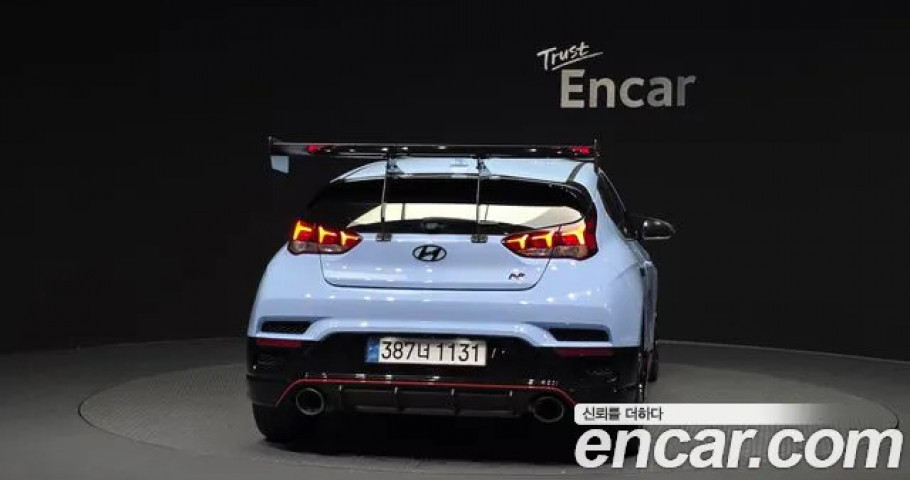 Hyundai Veloster 