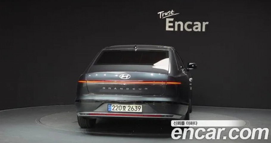 Hyundai Grandeur 