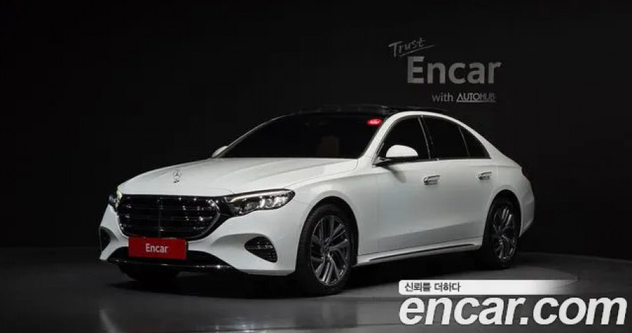 Mercedes-Benz E-Class 