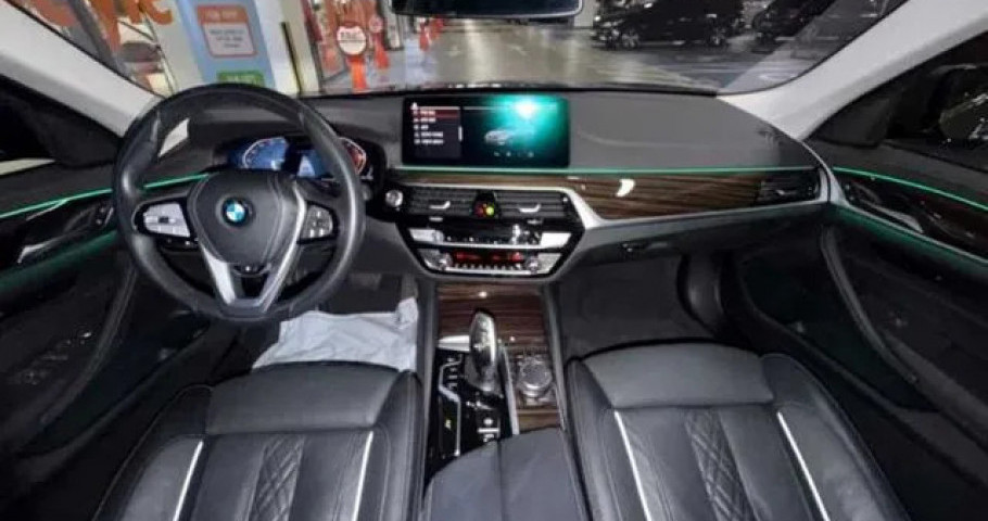 Bmw 5-Series 