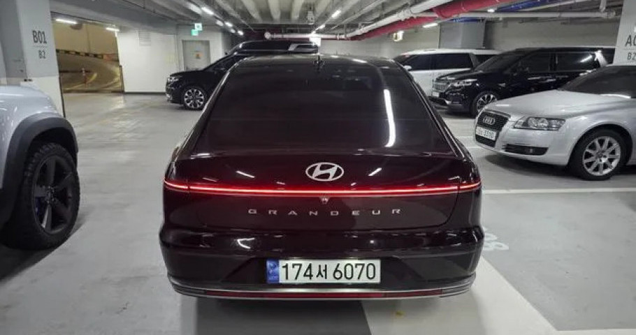 Hyundai Grandeur 