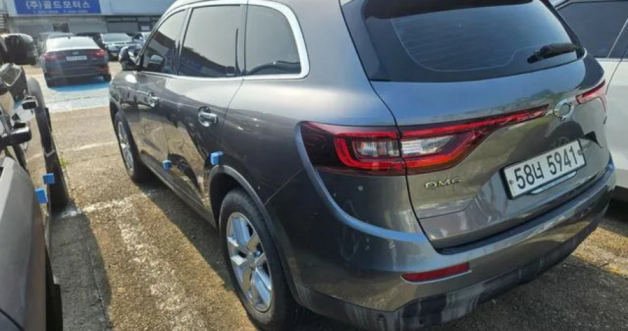 Renault Qm6 