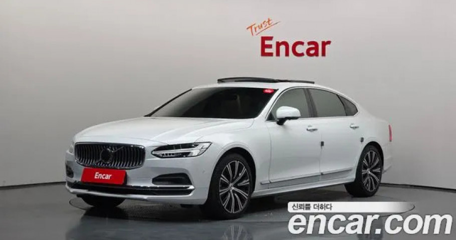 Volvo S90 