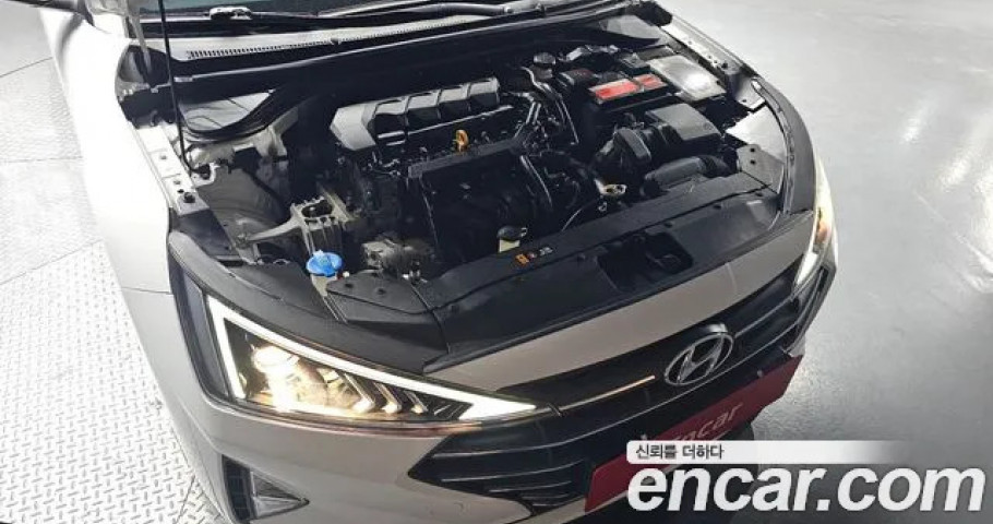 Hyundai Avante (Elantra) 