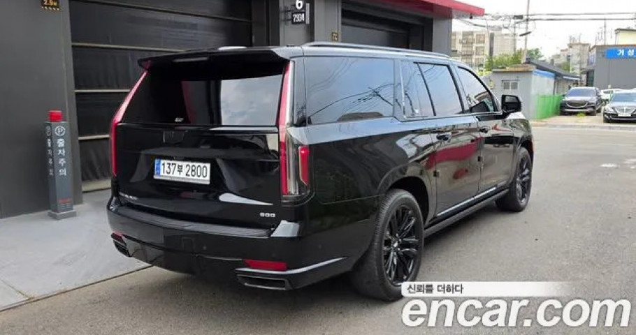 Cadillac Escalade 
