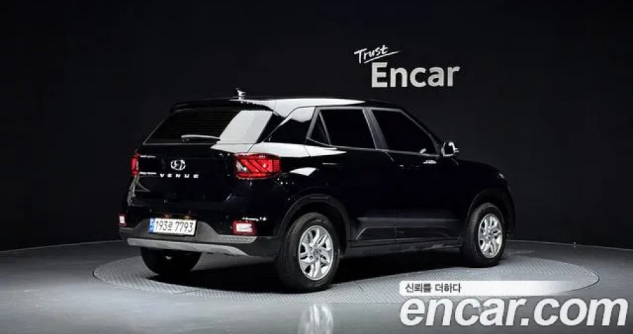 Hyundai Venue 