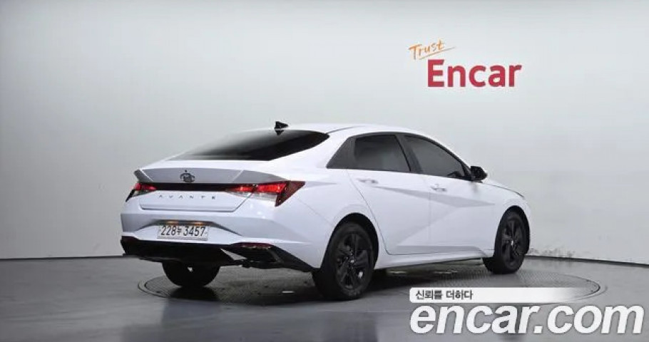 Hyundai Avante (Elantra) 