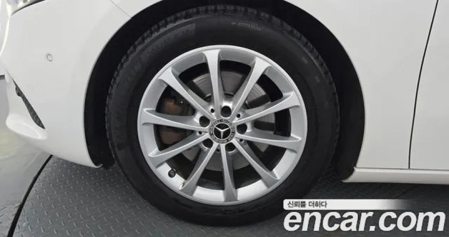 Mercedes-Benz A-Class 