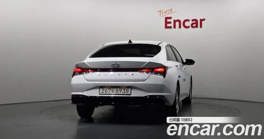 Hyundai Avante (Elantra) 