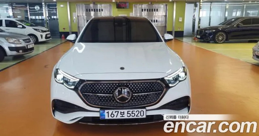 Mercedes-Benz E-Class 