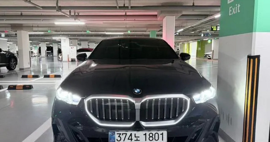 Bmw 5-Series 