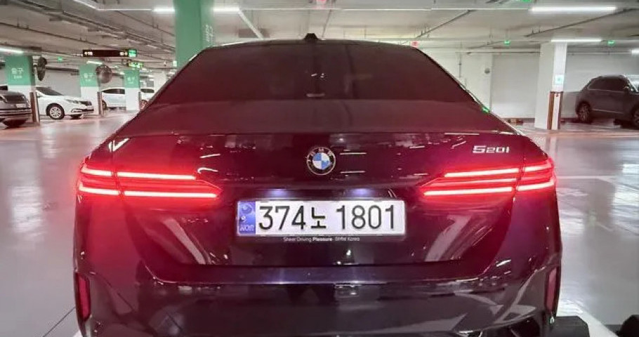 Bmw 5-Series 