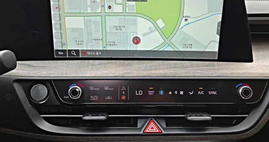 Kia K8 