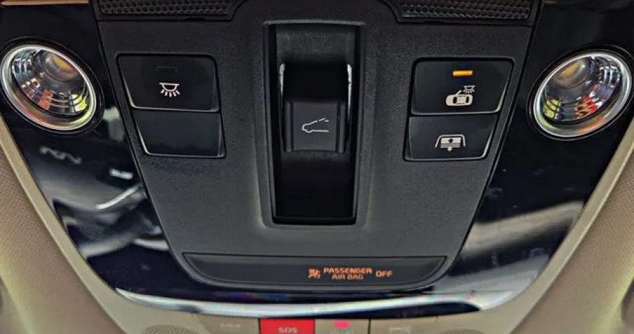 Kia K8 