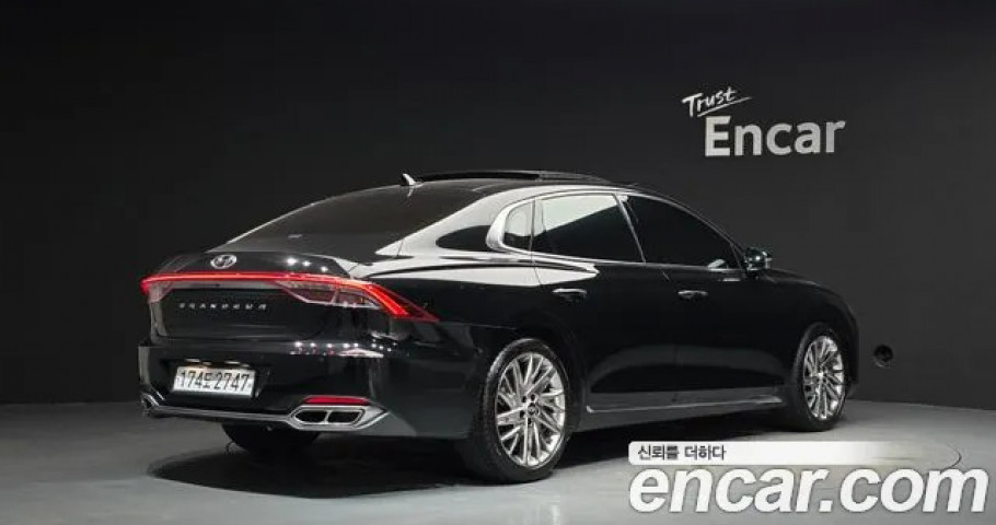 Hyundai Grandeur 