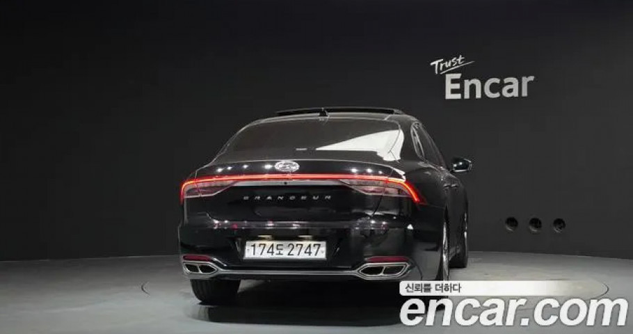 Hyundai Grandeur 