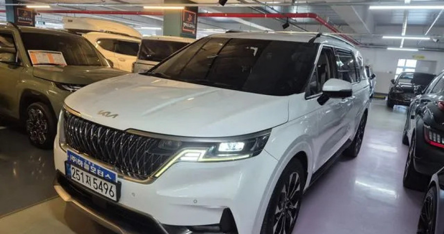 Kia Carnival 