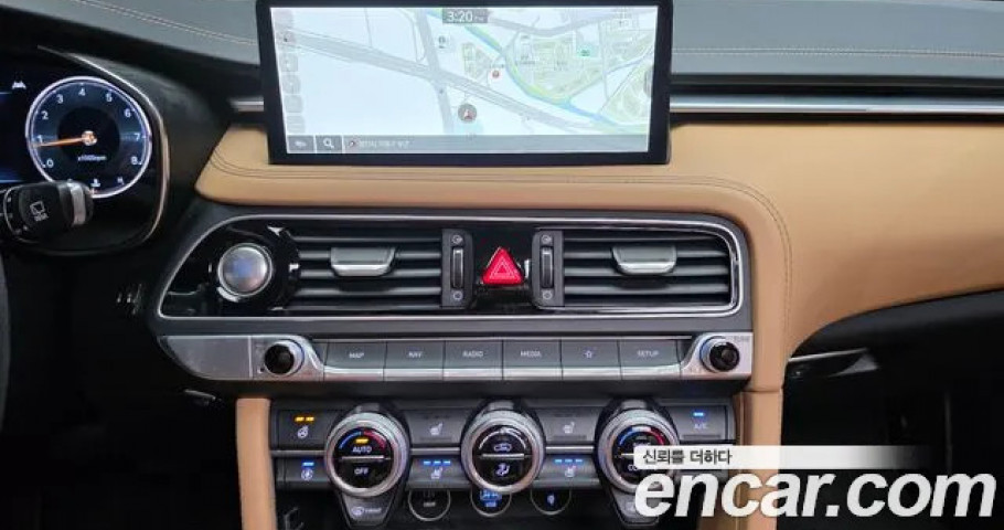 Genesis G70 
