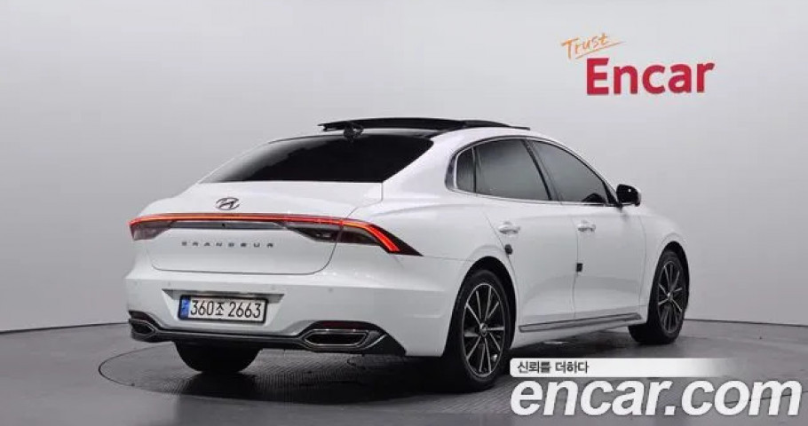 Hyundai Grandeur 