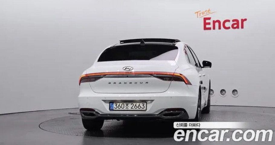 Hyundai Grandeur 