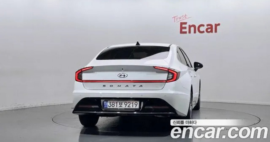 Hyundai Sonata 