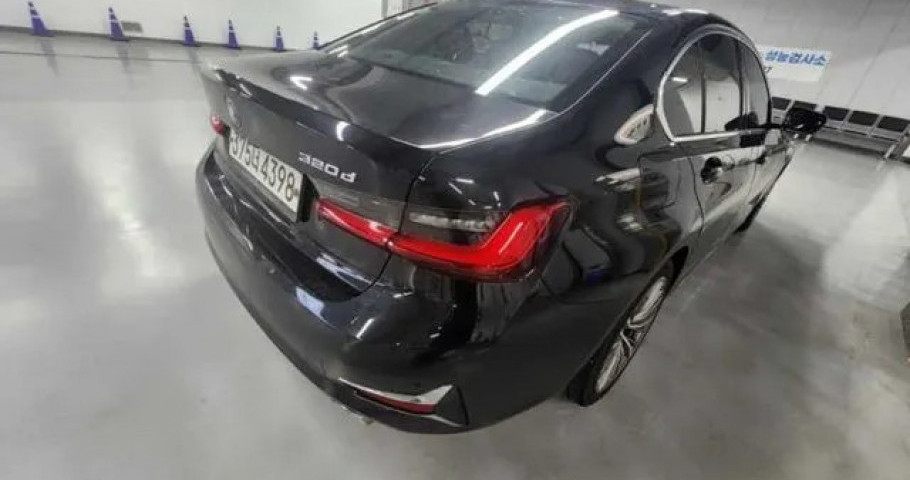 Bmw 3-Series 