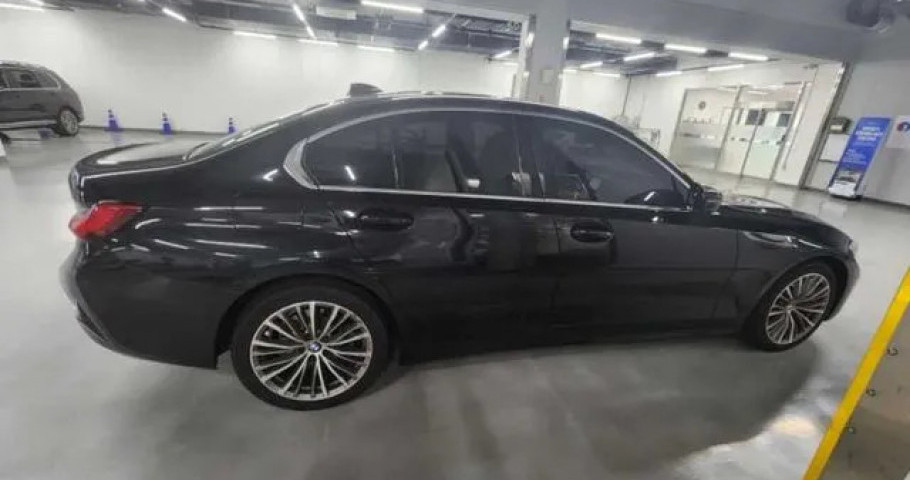 Bmw 3-Series 