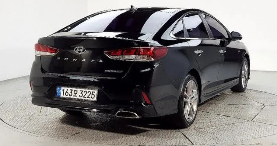 Hyundai Sonata 