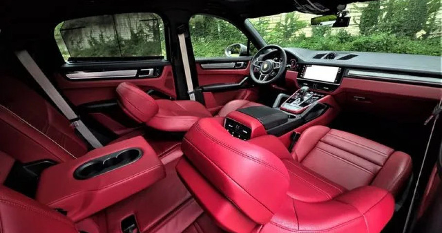 Porsche Cayenne 
