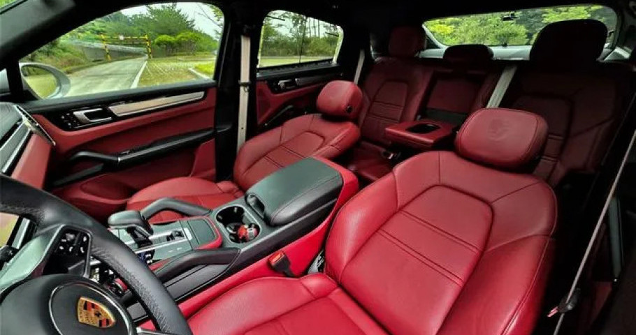 Porsche Cayenne 