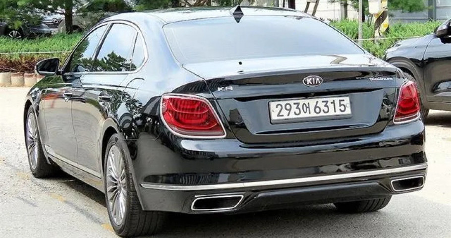 Kia K9 