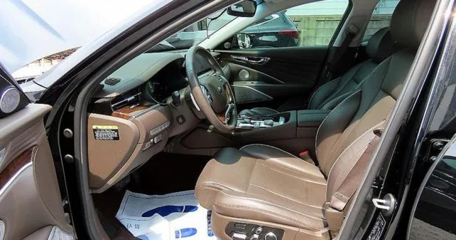 Kia K9 