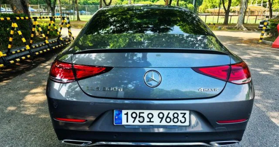 Mercedes-Benz Cls-Class 