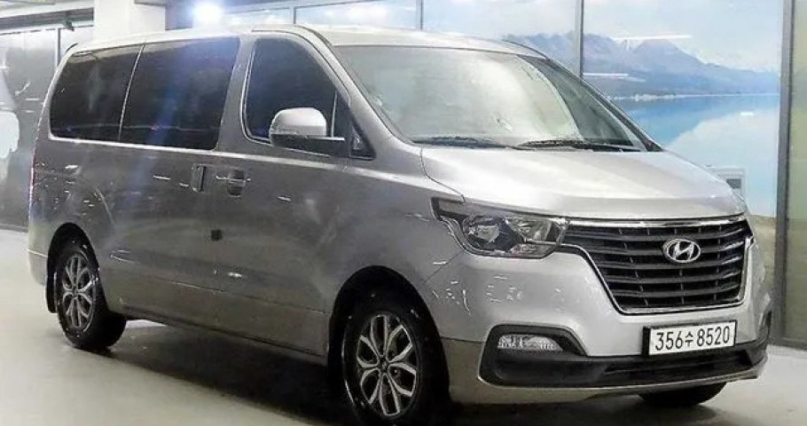 Hyundai Starex 