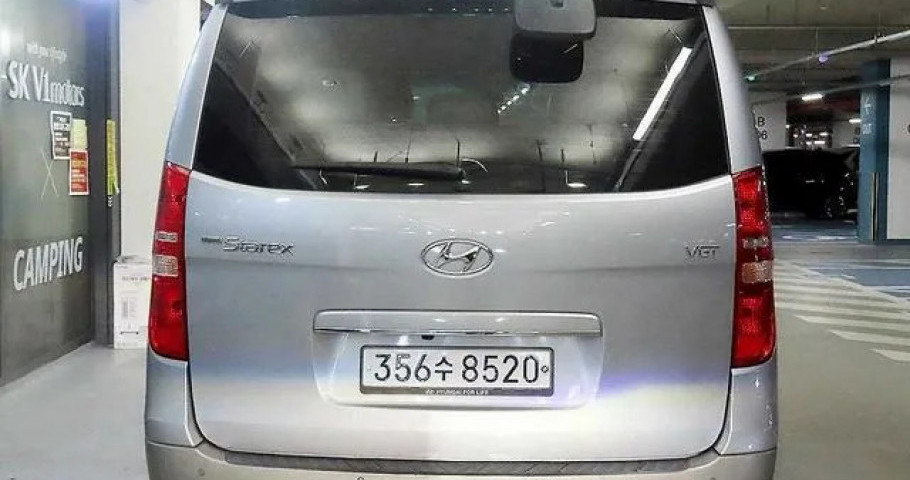 Hyundai Starex 