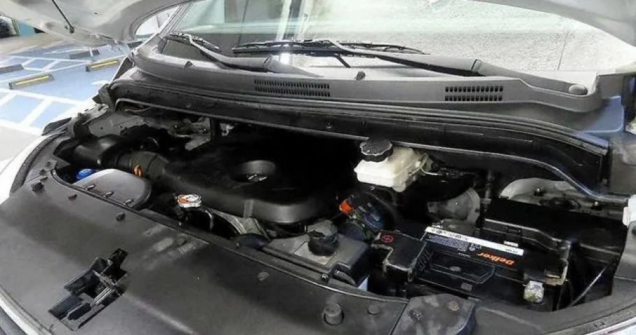Hyundai Starex 