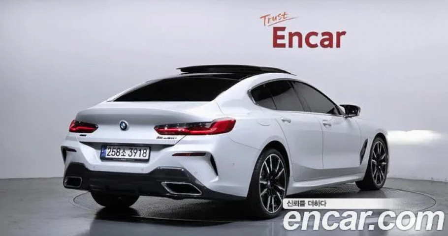 Bmw 8-Series 