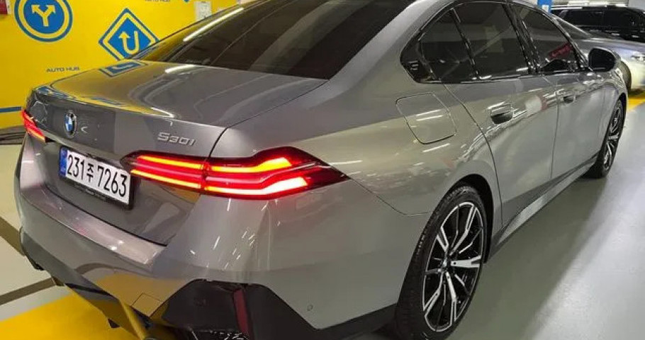 Bmw 5-Series 