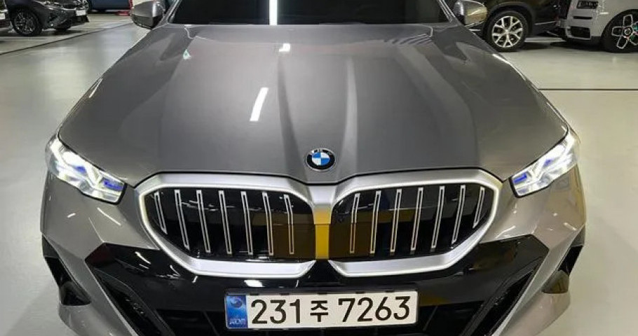 Bmw 5-Series 