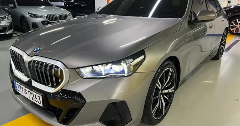 Bmw 5-Series 