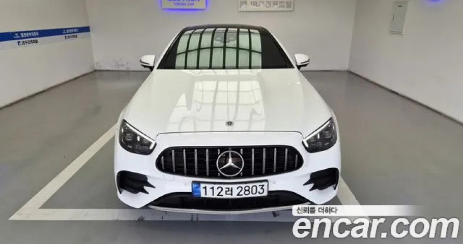 Mercedes-Benz E-Class 