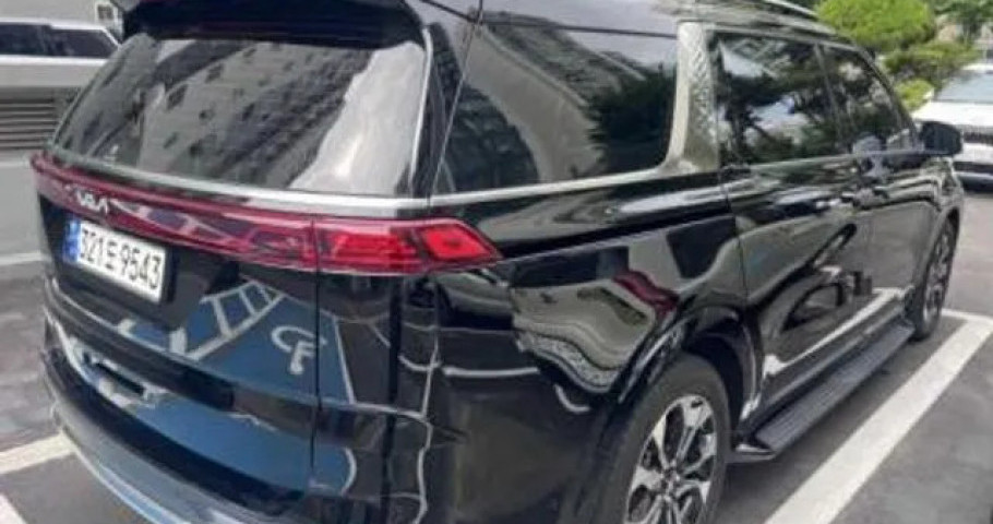 Kia Carnival 