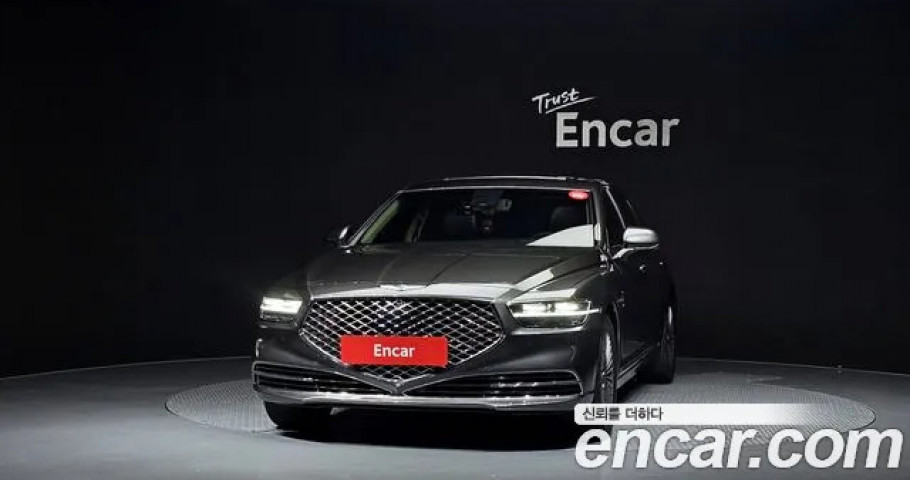 Genesis G90 