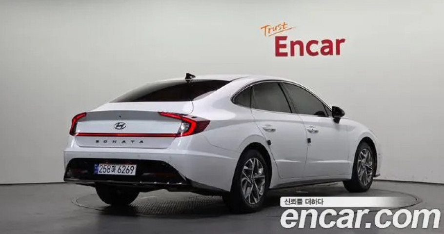 Hyundai Sonata 