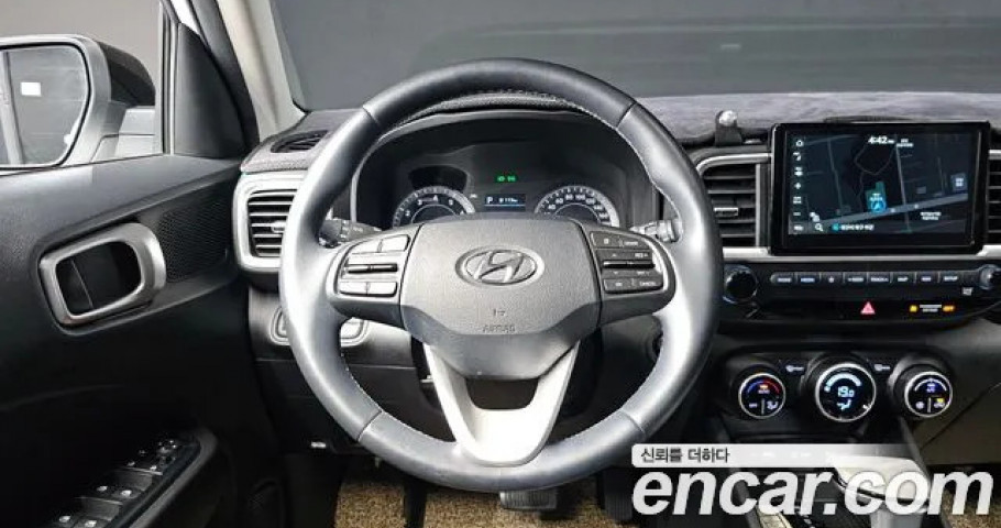 Hyundai Venue 