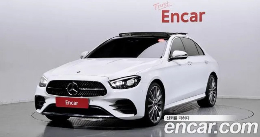 Mercedes-Benz E-Class 