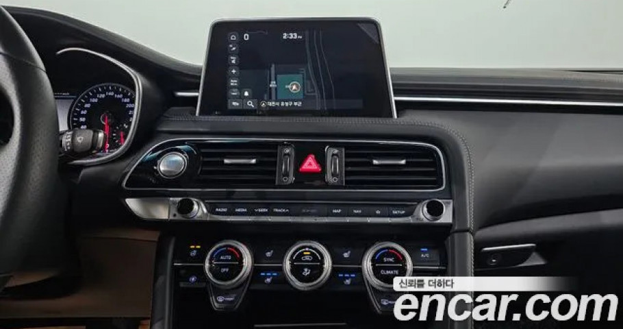 Genesis G70 