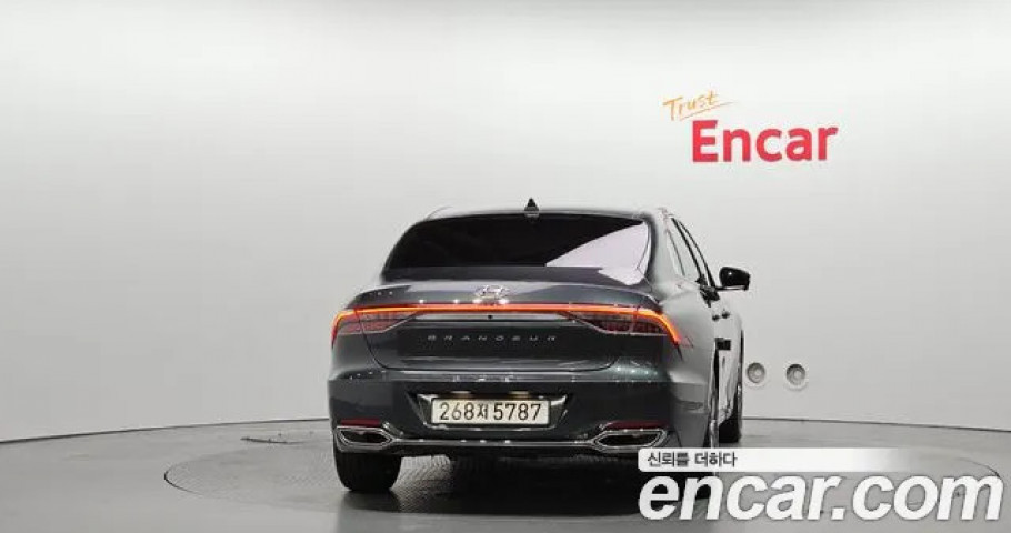 Hyundai Grandeur 