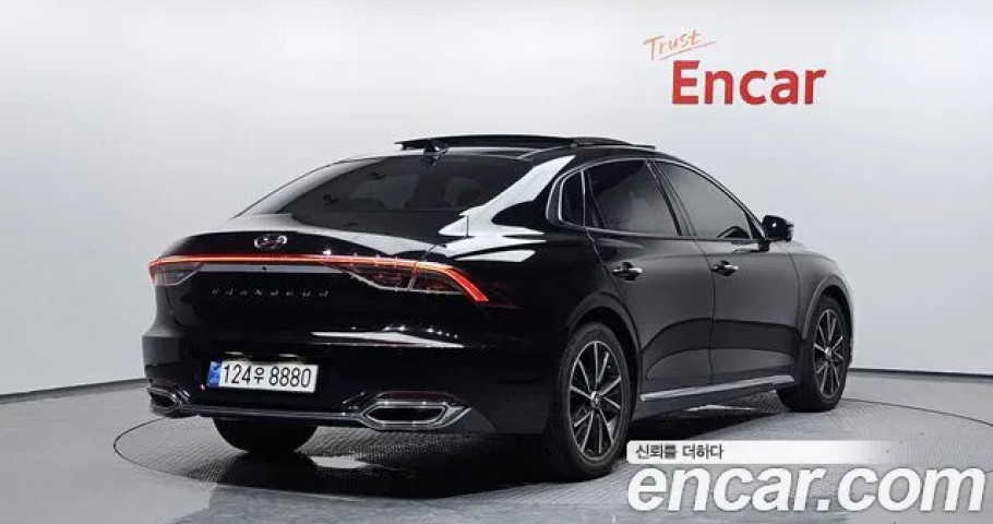 Hyundai Grandeur 