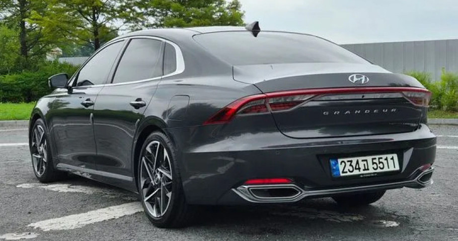 Hyundai Grandeur 